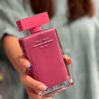 Nước hoa nữ Narciso Fleur Musc for Her Eau de Parfum ( Nar hồng đậm ) 100ml