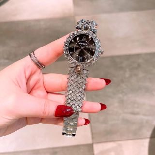 ĐỒNG HỒ NỮ THỜI TRANG GUE S DÂY KIM LOẠI ĐÍNH ĐÁ 35MM 6