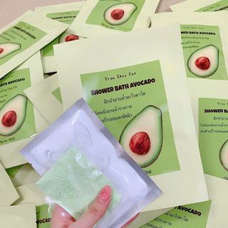 Tắm trắng trái bơ