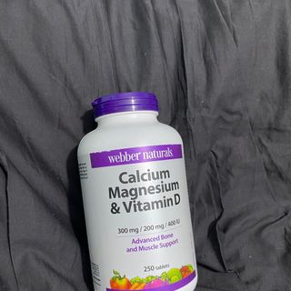 Viên uống bổ sung Calcium, Magie, Vitamin D3 Webber Naturals 250 viên - Hàng Úc