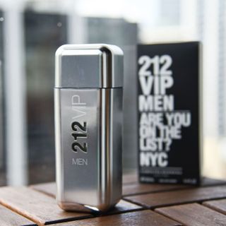 ☘ Nước Hoa Carolina Herrera 212 VIP Men 100ml