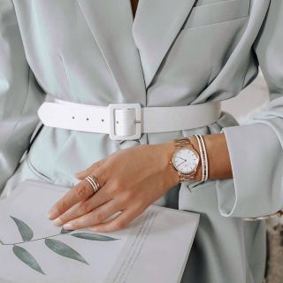ĐỒNG HỒ NAM NỮ CAO CẤP D.W ICONIC DÂY THÉP HỒNG KÈM TEM KÍCH HOẠT BẢO HÀNH ĐIỆN TỬ 1