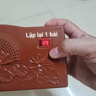 Máy niệm phật 25 bài - Có 4 bộ Kinh: Kinh Địa Tạng, Kinh Dược Sư, Kinh A Di Đà, bài Khai Thị Hương Linh, Chú Lăng Nghiêm