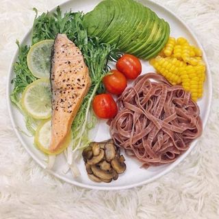 PHỞ GẠO LỨT ĐỎ