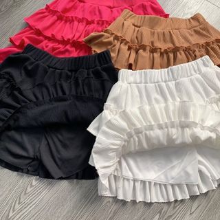 CHÂN VÁY TẦNG CÓ QUẦN TRONG - NHƯ Ý BOUTIQUE