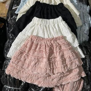 CHÂN VÁY NGẮN 2 TẦNG CÓ QUẦN BÊN TRONG - NHƯ Ý BOUTIQUE