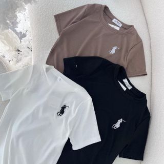 ÁO THUN NỮ KIỂU THÊU LOGO - NHƯ Ý BOUTIQUE