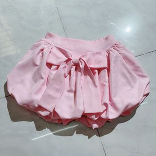 CHÂN VÁY ỐNG BÍ - NHƯ Ý BOUTIQUE