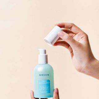 Serum dưỡng trắng da tinh chất kim cương GREEN Hàn Quốc