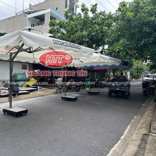 Dù lệch tâm vuông 3m giá rẻ dù che ngoài trời dù cafe xưởng sản xuất dù cafe