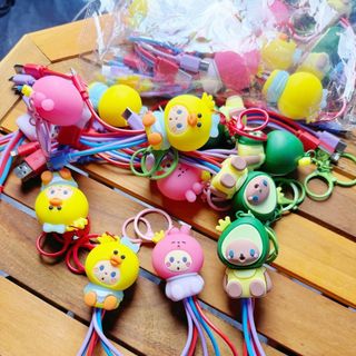 Móc Khoá Kèm Cáp Sạc 3 Đầu Thuận tiện