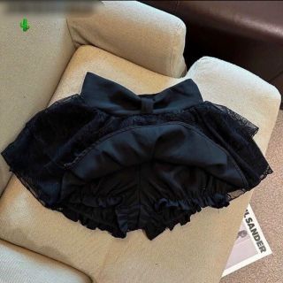 CHÂN VÁY NƠ PHỐI REN TẦNG - LÊ PHƯƠNG BOUTIQUE