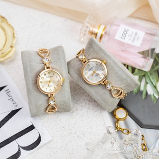 Lắc Đồng Hồ Thời Trang Hongrui Nữ 9