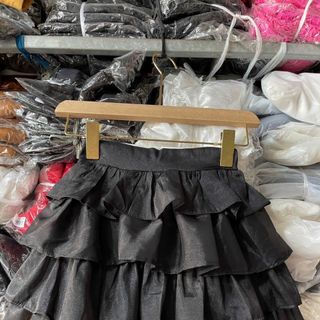 CHÂN VÁY VOAN 4 TẦNG XINH - LÊ PHƯƠNG BOUTIQUE