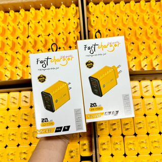Củ sạc nhanh AR- PD09 2 cổng sạc ra : Cổng usb sạc nhanh 3.0 Cổng tyC sạc nhanh 20w Có bản chân tròn và chân dẹt