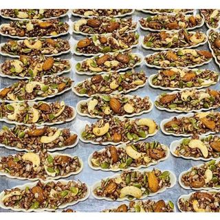 BÁNH THUYỀN MIX HẠT