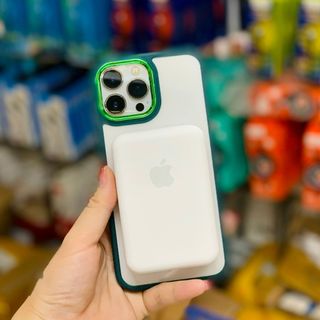 Sạc Dự Phòng/ Pin Dự Phòng không dây Magsafe Dung lượng : 5000mah và 10000mah Lưng cao su , độ rít cực mạnh cho ip12 đổ lên Hàng dày chuẩn dung lượng Đảm bảo chất lượng 100%