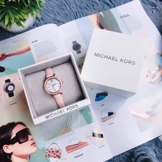 ĐỒNG HỒ NỮ CAO CẤP M KORS DÂY DA HỒNG MẶT NHỎ SIÊU XINH 4