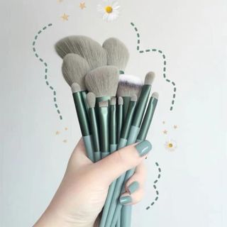 🍒 Bộ Cọ Trang Điểm 12 Cây Fix Siêu Mềm Kèm Túi Nhung