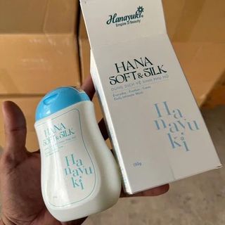 Dung dịch vệ sinh màu xanh  Hana Soft & Silk 150g-Hàng chính hãng
