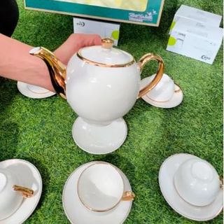 BỘ BÌNH TRÀ SANG TRỌNG VIỀN VÀNG MẪU SỐ 2