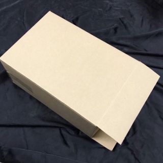 ￼Hộp Bảo Vệ, Box Bảo Vệ Hộp Giày Thể Thao Chống Móp Nát Kích Thước 35cm x 25cm x 15cm giá sỉ