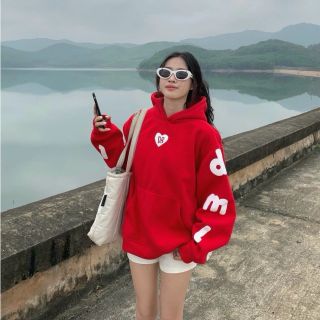 Áo hoodie mới về,in nổi ,nón 2 lớp cùng màu ,tay phòng.form duới 70kg ,chất thun mịn mát giá sỉ