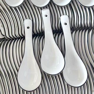 SET 10 THÌA SOUP, MUỖNG SỨ TRẮNG VIỀN ĐEN