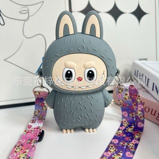 Túi silicon labubu
