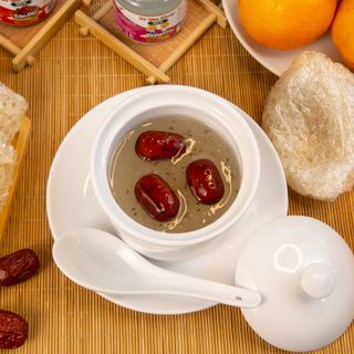 Lốc 6 Yến hũ Ngọc Yến chưng sẵn vị Hạt Chia (30% yến tươi/hũ 70ml) - 100% Nha Trang Khánh Hòa