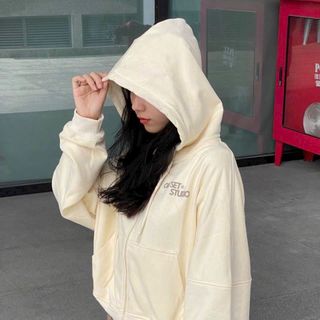 Áo khoác dáng lửng chất thun nỉ dày mịn tay phồng, dây kéo 2 đầu ,lưng in thiên thần rõ nét không bong tróc giá sỉ - giá bán buôn