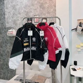 Áo khoác dù cổ bẻ phối màu, logo in MARTINE ROSE Chất dù xịn 2 lớp, dây rút lai