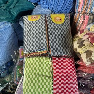 Khăn Lau Lông Cừu Kẹp Giá Rẻ Kích Thước 30*30cm