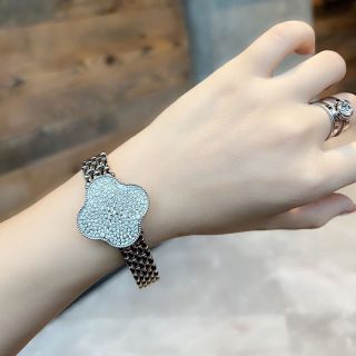 Đồng hồ ⏰ mẫu mới Scotties bông