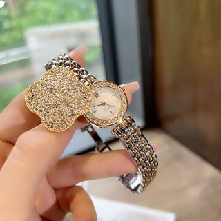 Đồng hồ mẫu mới Scotties bông