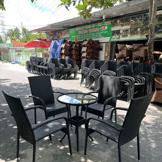 Bàn ghế cafe nhựa giả mây giá rẻ tại xưởng sản xuất Hoàng Trung Tín ghế cafe thanh lý giá rẻ giá sỉ