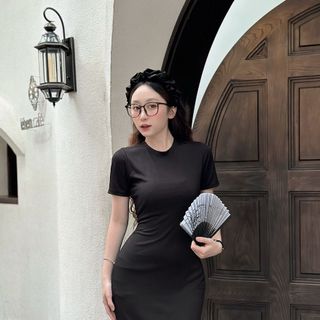 ￼Đầm body nữ dáng dài tay ngắn cổ tròn cao 3 phân chất thun cotton 4 chiều, xẻ sau giá sỉ