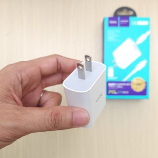 Bộ sạc Hoco C80 và cáp PD 20W, 2 cổng sạc USB và Type-C (PD), chuẩn PD3.0, sạc nhanh 3A, công suất 20W