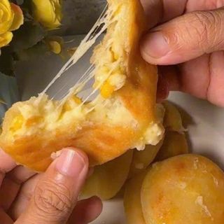 BÁNH XẾP HÀN NHÂN PHOMAI NGÔ - BÁNH HOTTEOK PHÔ MAI XÚC XÍCH GÓI 360G, kho chuyên sỉ giá tốt
