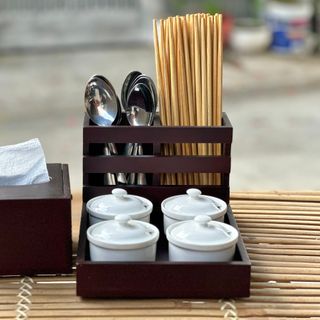 ỐNG ĐŨA MUỖNG KHAY GIA VỊ ĐA NĂNG BẰNG GỖ TỰ NHIÊN DÀNH CHO QUÁN ĂN GIA ĐÌNH - SẠCH SẼ SANG TRỌNG BỀN BỈ - THƯƠNG HIỆU BESOL