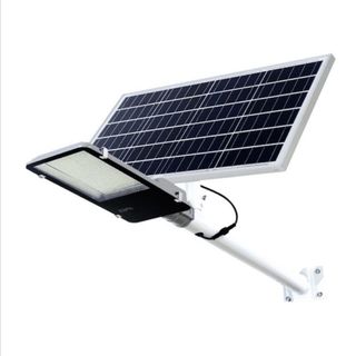 Đèn Đường Năng Lượng Mặt Trời 4 Mắt, Điều Chỉnh Độ Sáng, Tự Động Tắt, Kèm Remote - Bảo Hành 3 Năm