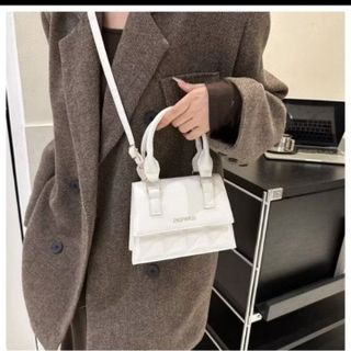 TÚI XÁCH CẦM TAY ĐEO CHÉO BẰNG DA HOT HIT YVY66_ TRIỆU VY STORE
