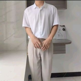 ÁO SƠ MI NAM NGẮN TAY THỜI TRANG HIỆN ĐẠI YVY66_ TRIỆU VY STORE