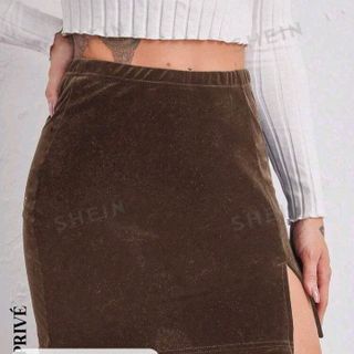 CHÂN VÁY NHUNG XẺ TÀ HOT TREN THẾ GIỚI YVY24_ TRIỆU VY STORE