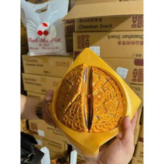 BÁNH TRUNG THU MOCHI TRỨNG MUỐI CHÀ BÔNG 500GR