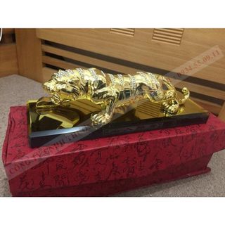 Tượng Hổ vằn đính đá phong thủy trang trí Taplo Xe hơi, Ô tô cao cấp
