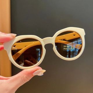 KÍNH MÁT OVAL CHO BÉ 1-8 TUỔI
