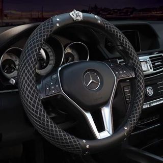 Bọc vô lăng đính đá gắn Vương Miện Cao Cấp