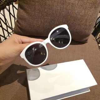 MẮT KÍNH NỮ THỜI TRANG DÁNG TRÒN