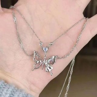 VÒNG CỔ BƯỚM DÂY KÉP